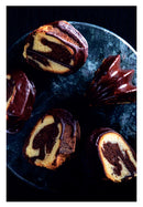 Micro Peas: The Mini Cookbook Series - Bundt Cakes