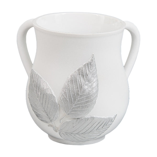 Wash Cup: Polyresin White With White 3D Leaves