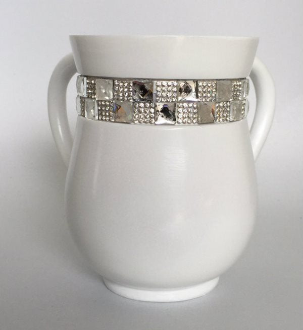 Wash Cup: Lucite White Square Stone Strip - White