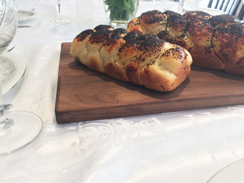 Challah Board: Walnut Wood - Natural